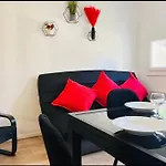 Διαμέρισμα Avec Piscine Pres De La A *