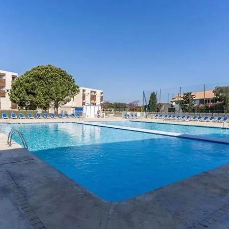 Avec Piscine Pres De La A Διαμέρισμα