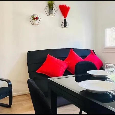 Lägenhet Avec Piscine Pres De La A *