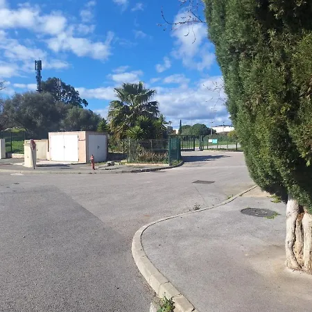 Διαμέρισμα Avec Piscine Pres De La A La Londe-les-Maures