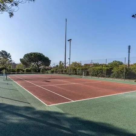 Lägenhet Avec Piscine Pres De La A La Londe-les-Maures