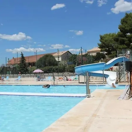 Résidence Avec Piscine Près De La à * La Londe-les-Maures