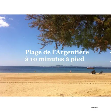 Avec Piscine Pres De La A La Londe-les-Maures